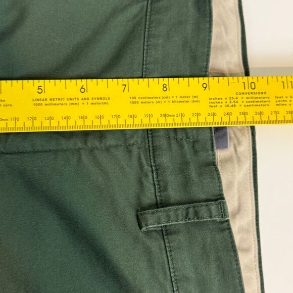 Vince Tapered Green Chinos 6 - Picture 7 of 8